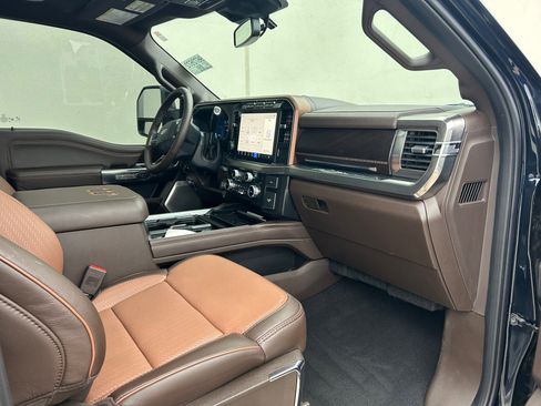 Used 2024 Ford F250 King Ranch image 19