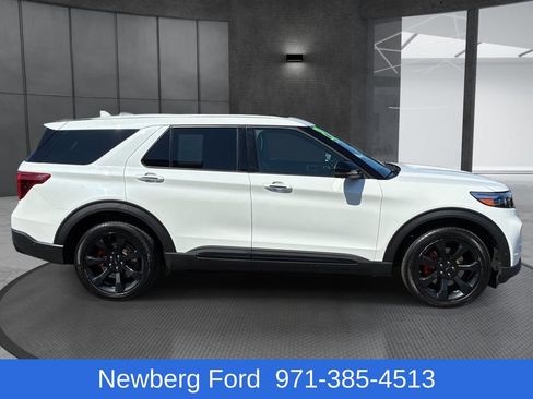 Used 2021 Ford Explorer ST w/ ST Street Pack AWD/4WD image 4
