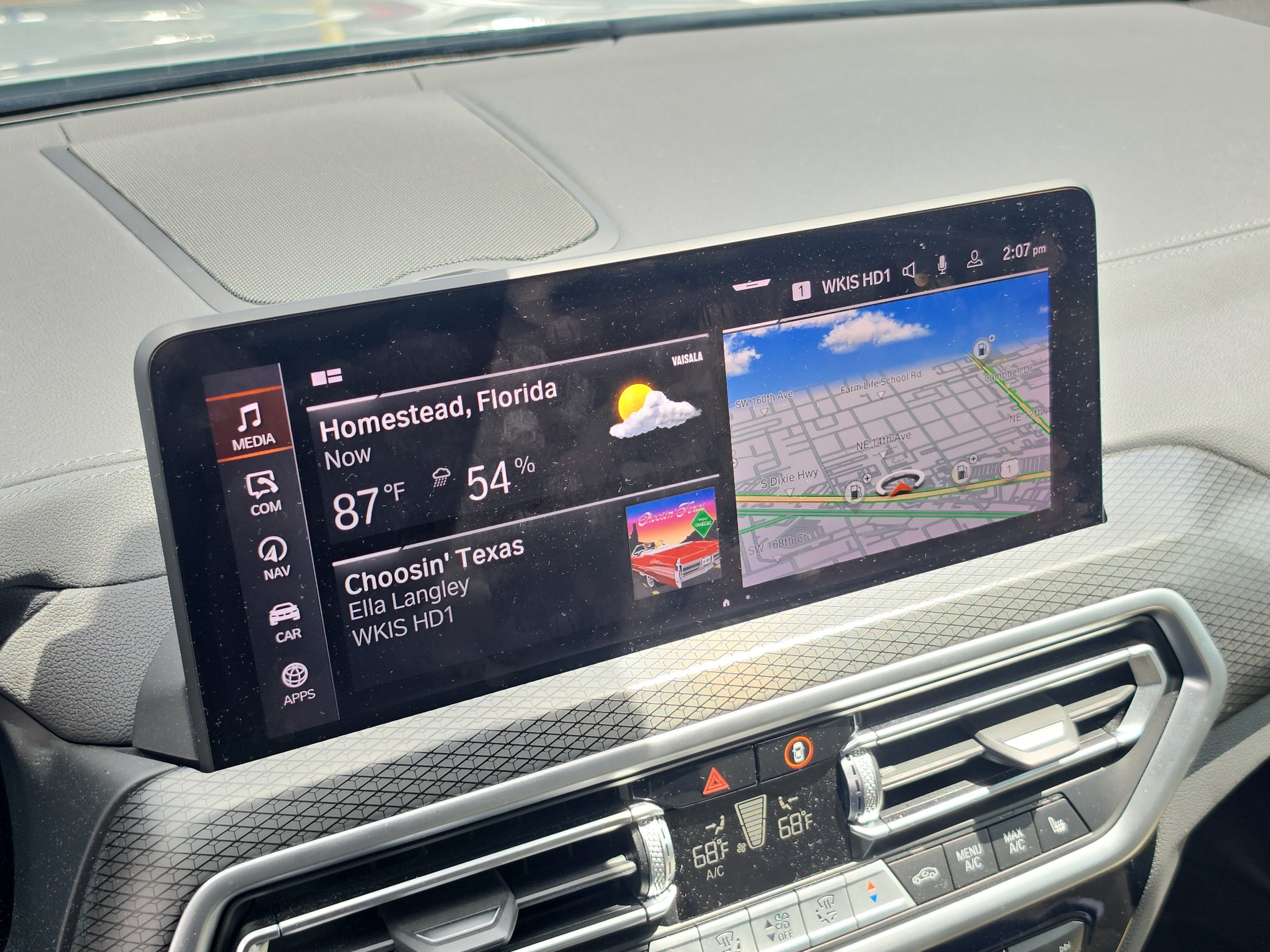 Used 2024 BMW X4 M40i w/ Premium Package AWD/4WD image 8