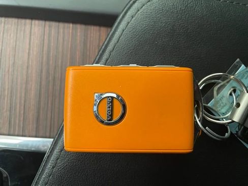 Used 2024 Volvo S60 B5 Plus image 22