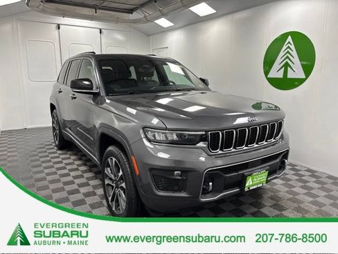 Used 2022 Jeep Grand Cherokee Overland AWD/4WD image 1
