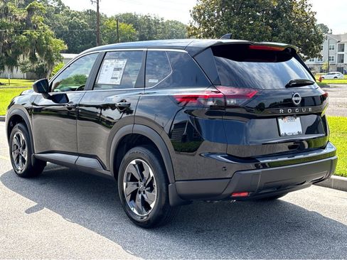 New 2026 Nissan Rogue SV w/ Cold Weather Package image 31