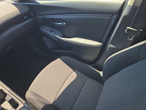 Certified 2024 Nissan Sentra SV FWD image 15