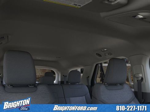 Used 2026 Ford Explorer Active AWD/4WD image 17