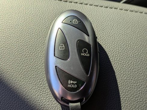 New 2026 Hyundai Tucson Limited image 19