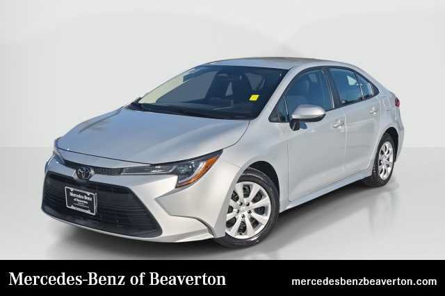 Used 2024 Toyota Corolla LE FWD image 1