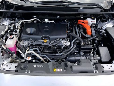 Used 2022 Toyota RAV4 SE AWD/4WD image 31