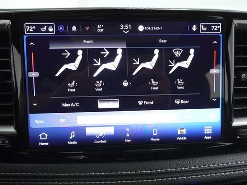 New 2027 Chrysler Pacifica Limited w/ S Appearance Package AWD/4WD image 17