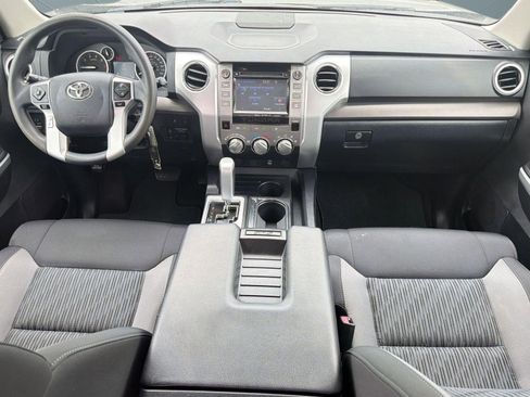Used 2016 Toyota Tundra SR5 w/ SR5 Upgrade Package RWD image 14