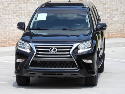 Used 2017 Lexus GX 460 w/ Navigation Package AWD/4WD image 18
