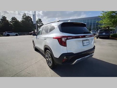 Used 2024 Kia Seltos S FWD image 44
