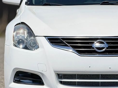 Used 2012 Nissan Altima 2.5 S FWD image 11
