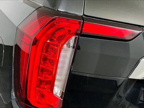 Used 2021 GMC Yukon SLT image 27