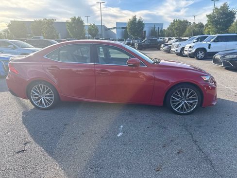 Used 2016 Lexus IS 300 AWD w/ Navigation System Package image 4