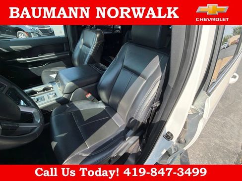 Used 2021 Ford Expedition XLT AWD/4WD image 14