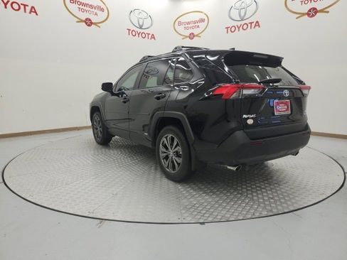 Certified 2024 Toyota RAV4 XLE Premium image 6