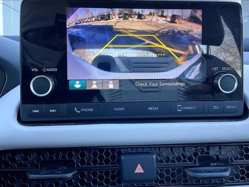 Used 2023 Honda HR-V LX image 24