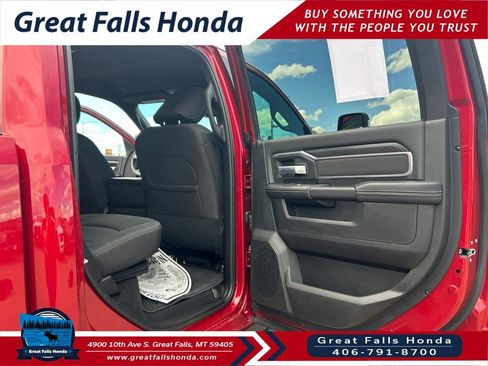 Used 2026 RAM 2500 Big Horn AWD/4WD image 22