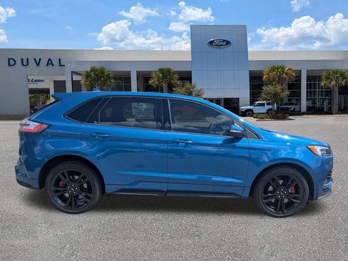 Used 2019 Ford Edge ST w/ Equipment Group 401A AWD/4WD image 3