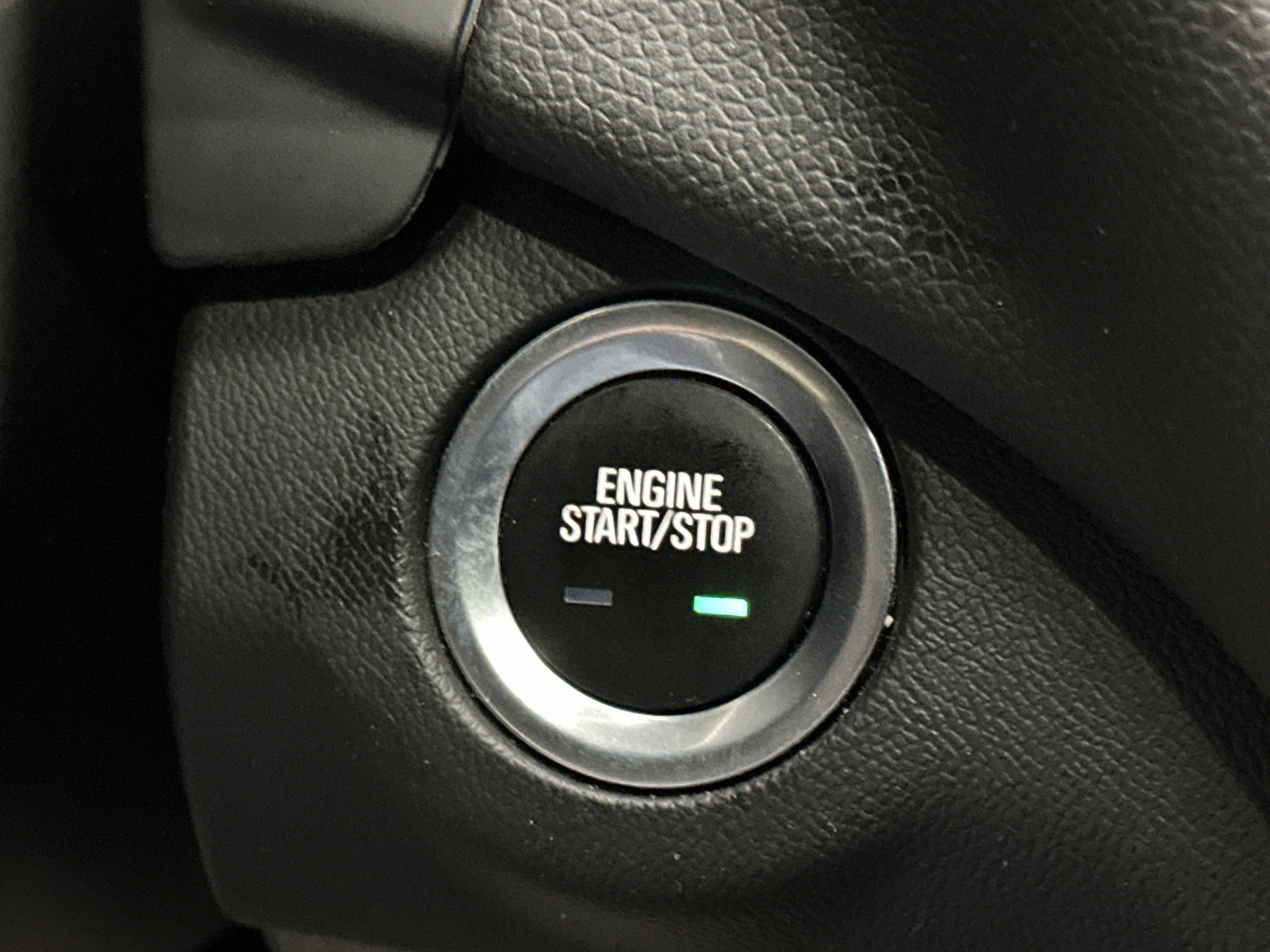 Used 2023 Chevrolet Equinox LT w/ LPO, Floor Liner Package AWD/4WD image 29