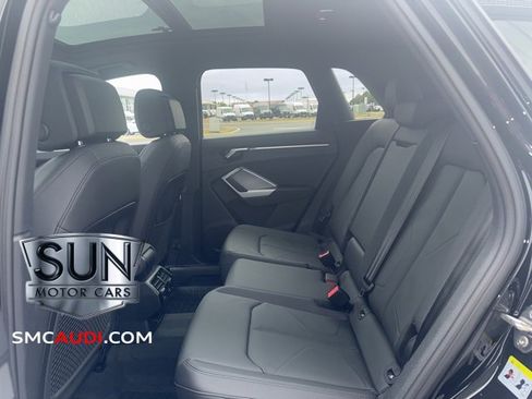 New 2025 Audi Q3 2.0T Premium image 25