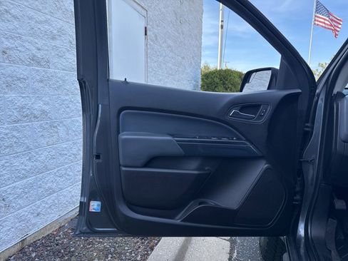 Used 2016 Chevrolet Colorado Z71 image 8