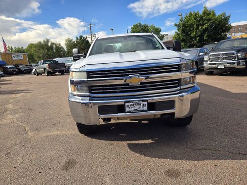 Used 2015 Chevrolet Silverado 2500 W/T image 2