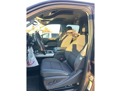 Used 2015 Chevrolet Silverado 2500 LT w/ LT Convenience Package image 9