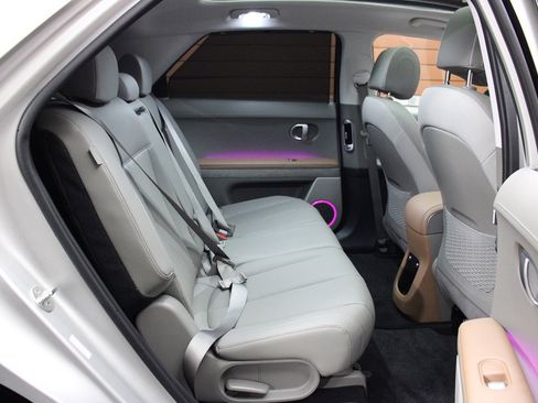 Used 2024 Hyundai Ioniq 5 Limited image 27