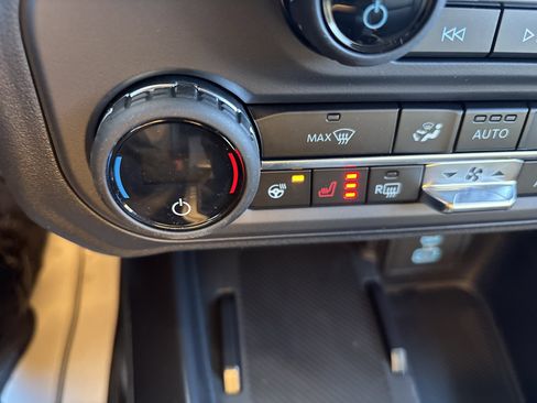 New 2025 Ford Bronco Badlands image 29