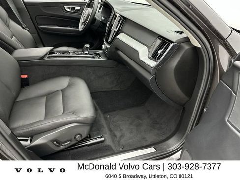Certified 2025 Volvo XC60 B5 Plus AWD/4WD image 25