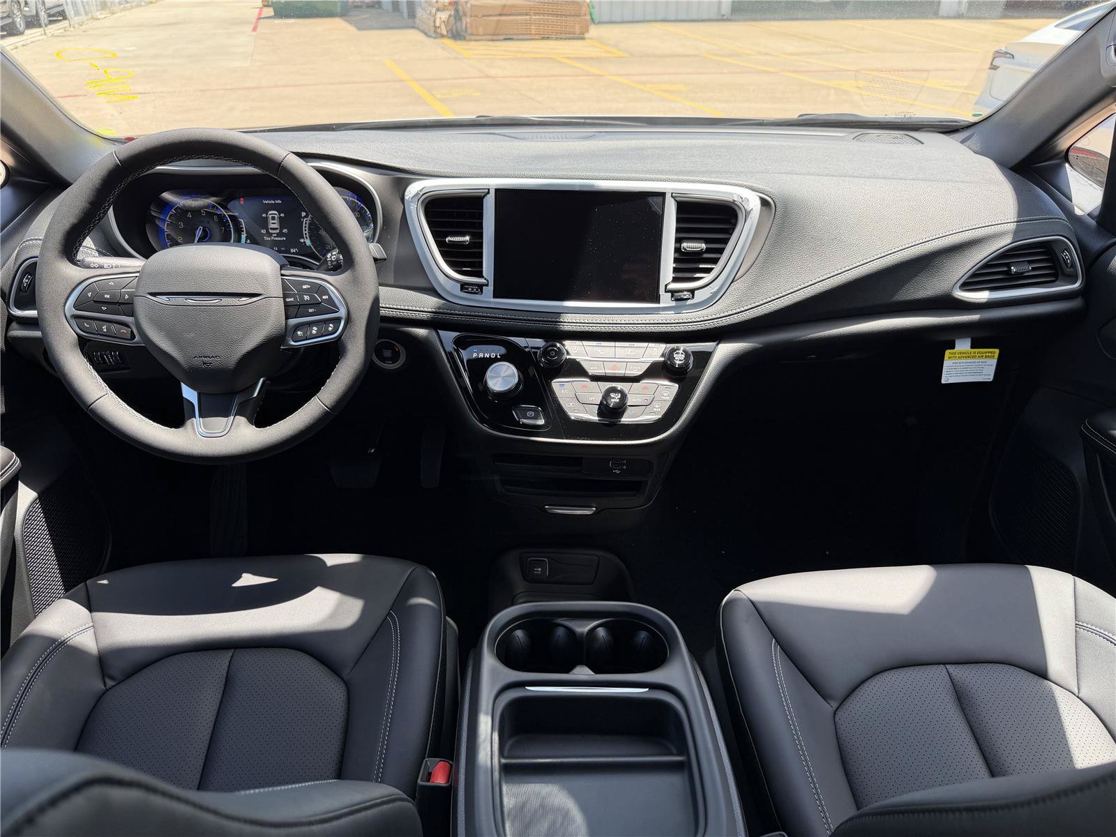 New 2027 Chrysler Pacifica Select FWD image 18