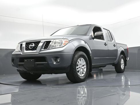 Used 2017 Nissan Frontier SV w/ SV Value Truck Package image 22