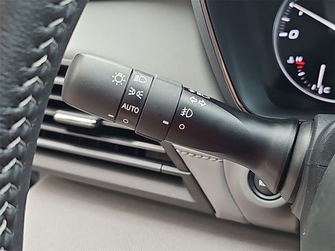 New 2025 Subaru Legacy Premium image 25