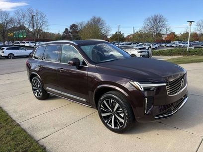 New 2026 Volvo XC90 B5 Core w/ Protection Package Premier