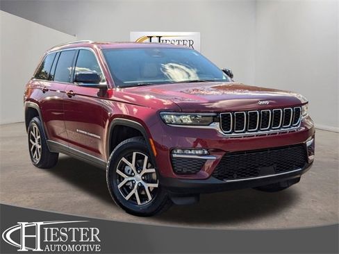 New 2025 Jeep Grand Cherokee Limited w/ Luxury Tech Group II image 1