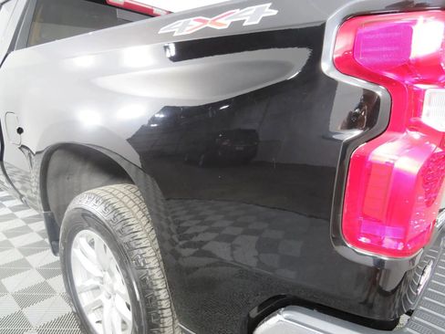 Used 2020 Chevrolet Silverado 1500 LT w/ All-Star Edition image 30