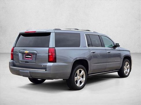 Used 2018 Chevrolet Suburban Premier AWD/4WD image 5