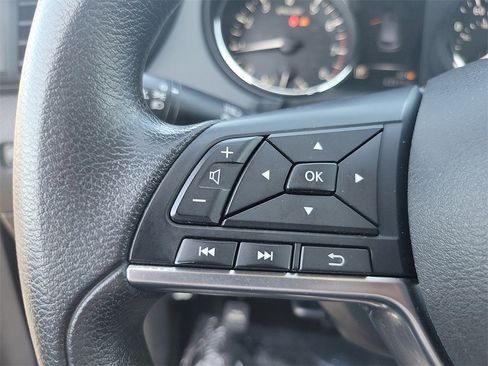 Used 2018 Nissan Rogue Sport S w/ S Appearance Package image 6