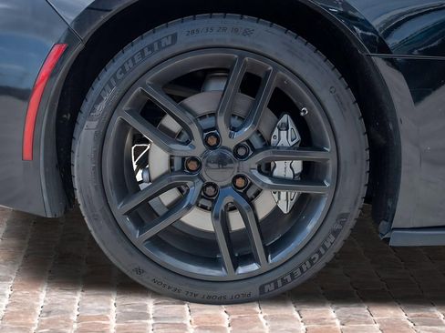 Used 2016 Chevrolet Corvette Stingray Coupe RWD image 30