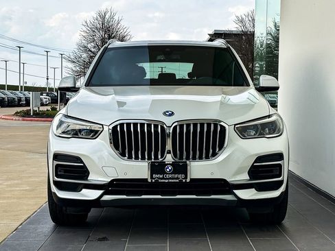 Certified 2023 BMW X5 xDrive45e w/ Executive Package image 5