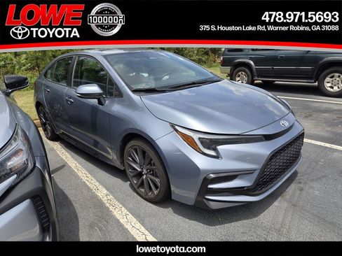 Used 2024 Toyota Corolla SE FWD image 1