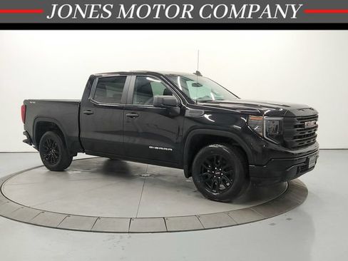 Used 2023 GMC Sierra 1500 Pro w/ Graphite Edition AWD/4WD image 1