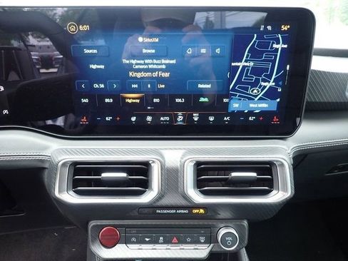 Certified 2025 Ford Mustang Premium RWD image 29