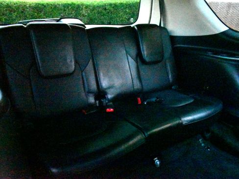 Used 2019 Nissan Armada Platinum w/ Cargo Package image 30