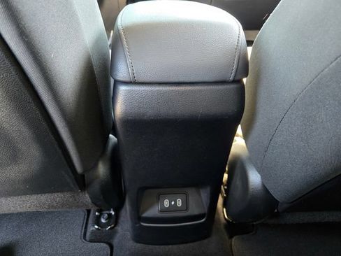 Used 2023 Kia Soul S FWD image 12