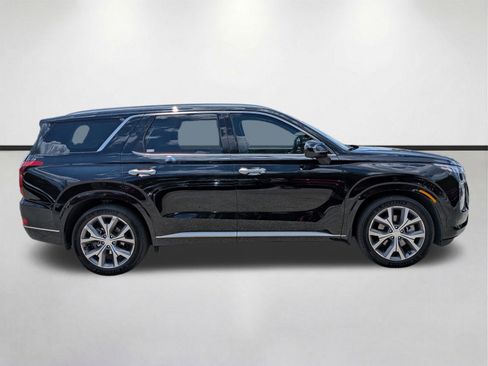 Used 2022 Hyundai Palisade Limited FWD image 3
