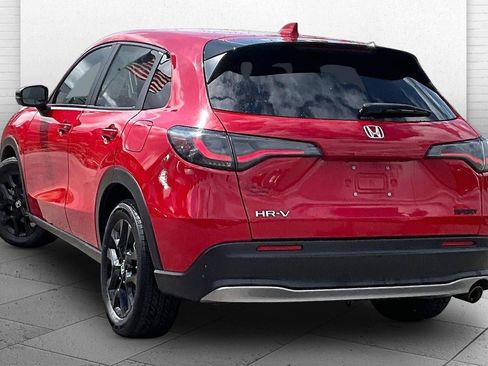 Used 2023 Honda HR-V Sport image 9