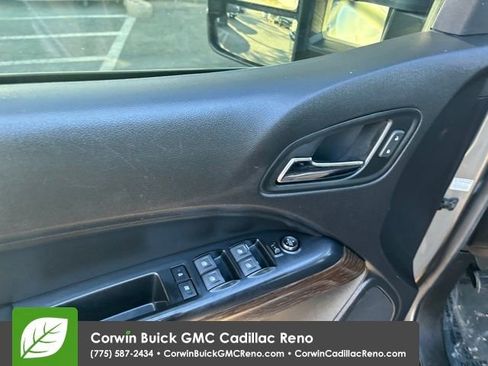 Used 2018 GMC Canyon Denali image 12
