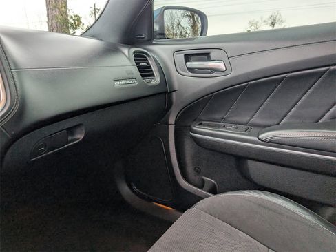 Used 2021 Dodge Charger R/T w/ Plus Group image 29